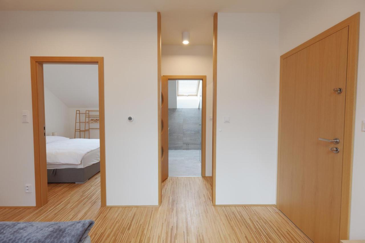 Apartmany U Kvetne Zahrady Kroměříž エクステリア 写真
