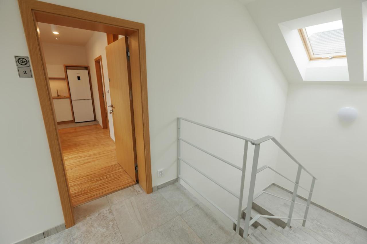 Apartmany U Kvetne Zahrady Kroměříž エクステリア 写真